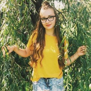 Meet your Posher, Kaylee